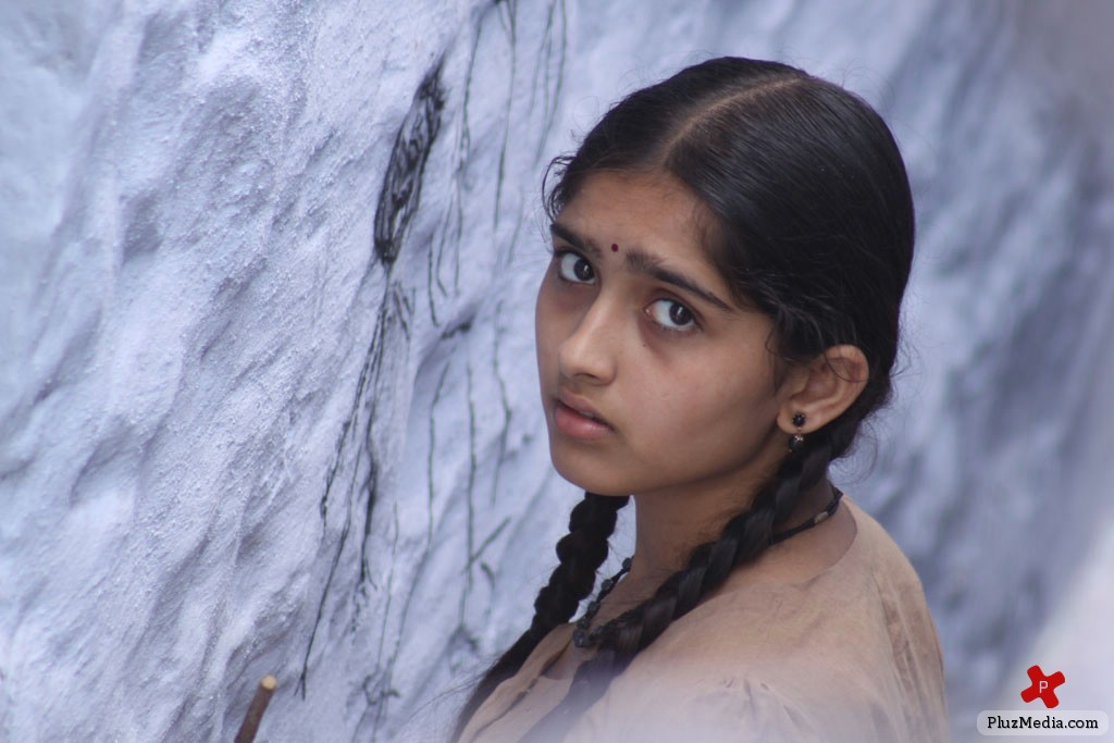 Sanusha Santhosh - Renigunta Movie Stills Gallery | Picture 81332